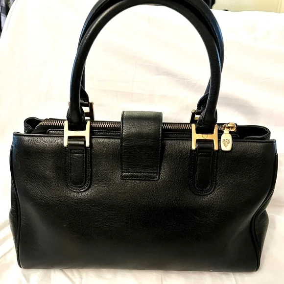 MCM-Black Leather top handle Bag